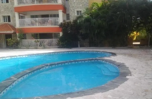 Yara Beach Punta Cana piscina 1